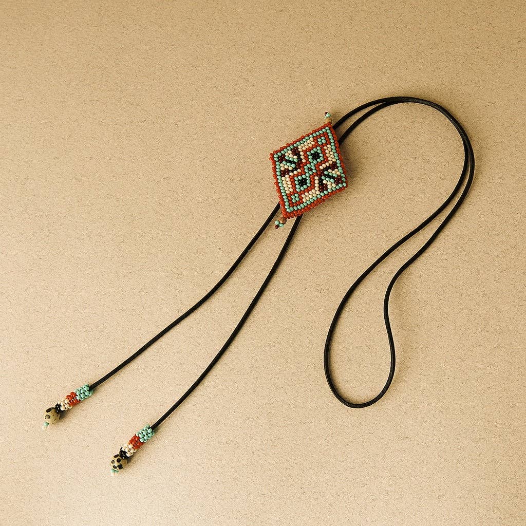 San Antonio - Vintage Beaded Bolo Tie