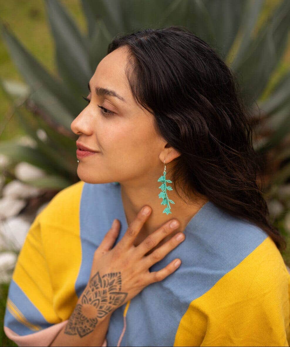 Dancing Peacocks – Native Beaded Earrings in Turquoise Bloom